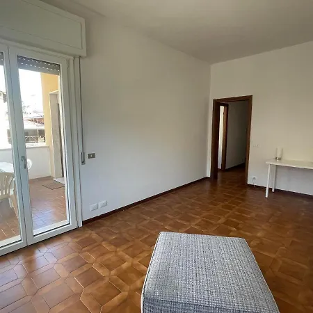 Fabio's House Homestay Lucca